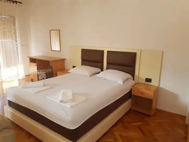 Ульцинь: Adriatic