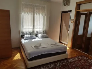 Ульцинь: Adriatic