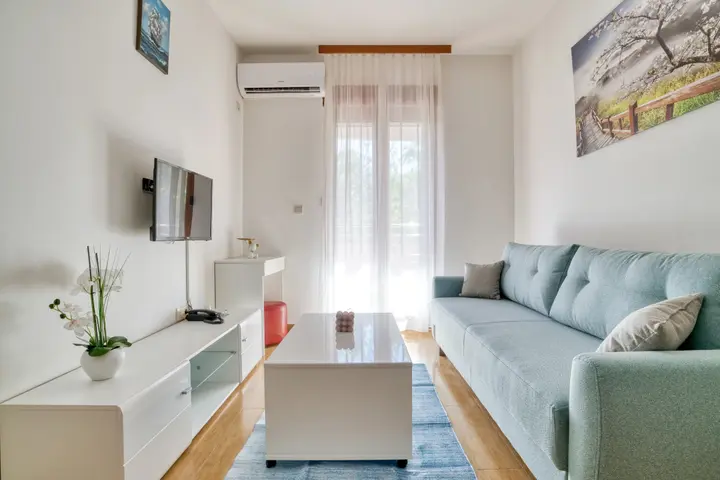 Баошичи: Garni Hotel Milica