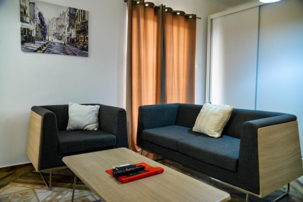 Tianis Apartments — фото 1