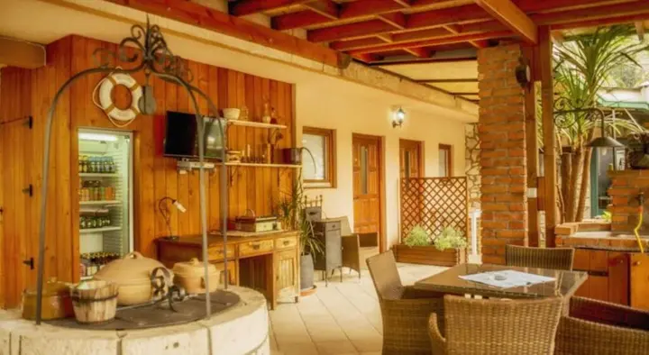 Доброта: Tianis Apartments