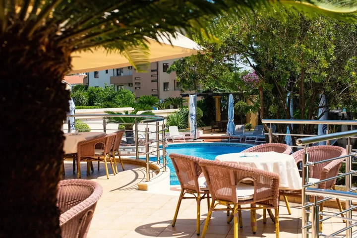 Будва: Hotel Max Prestige