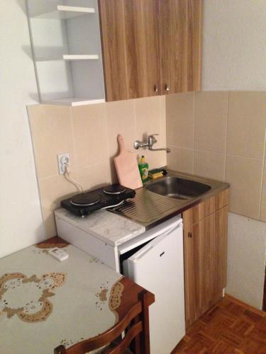 Сутоморе: Apartments Aleksic