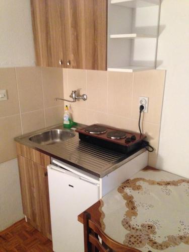 Сутоморе: Apartments Aleksic