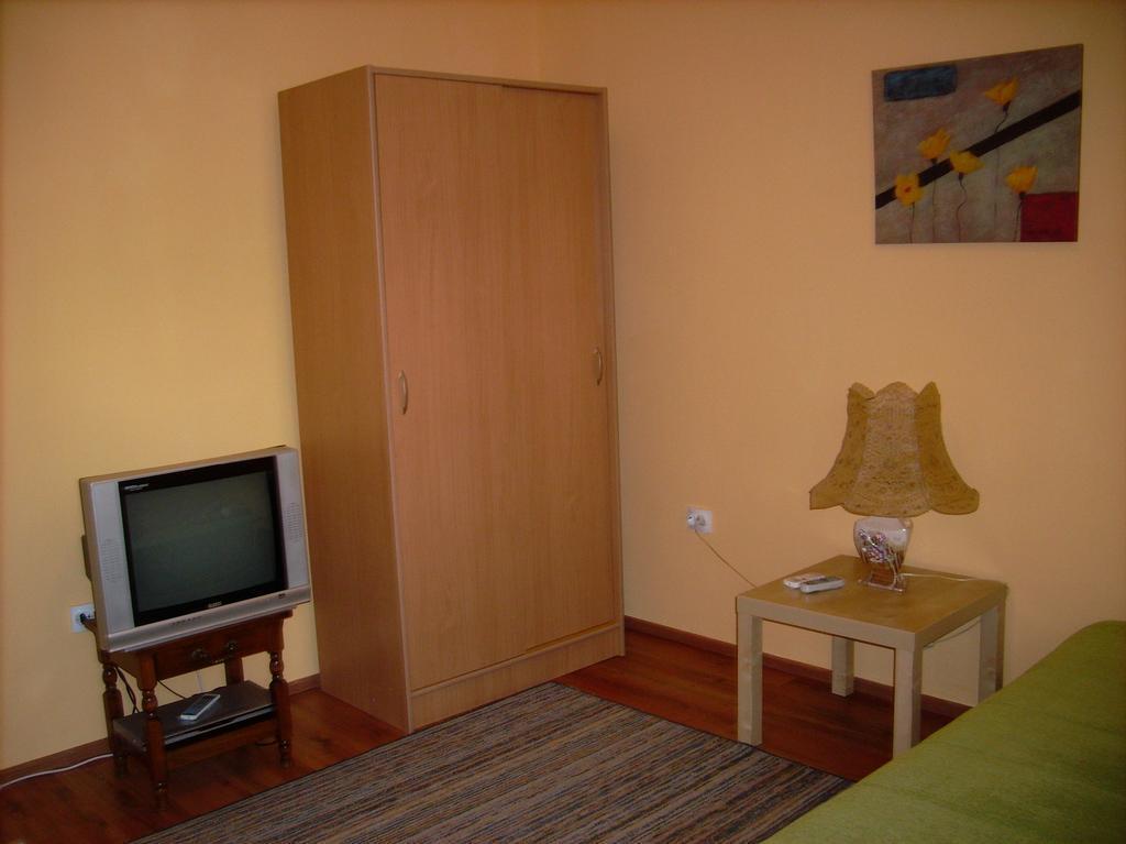 Бар: Apartment Filip