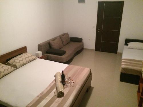 Ульцинь: Apartments Perezaj II