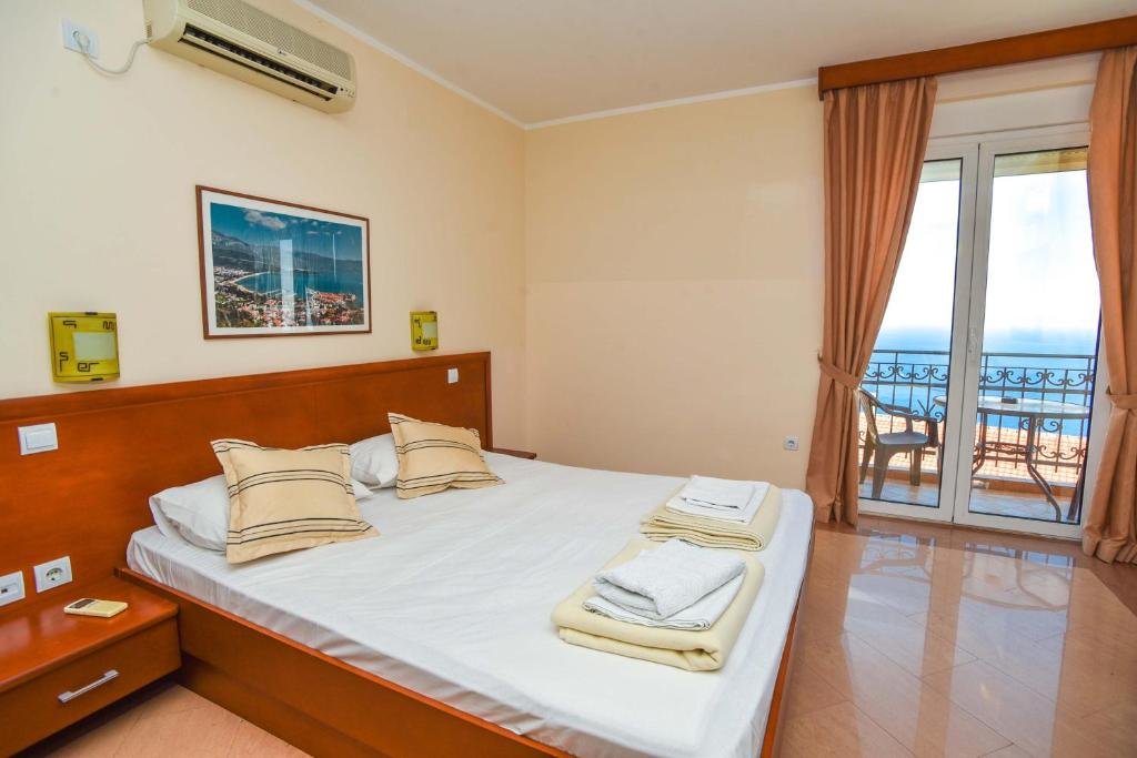 Будва: Villa Sveti Nikola