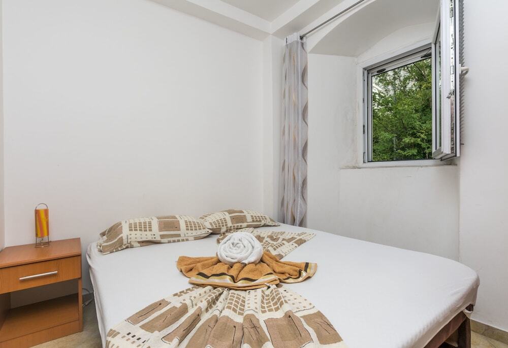 Доброта: Apartments Mir i dobro