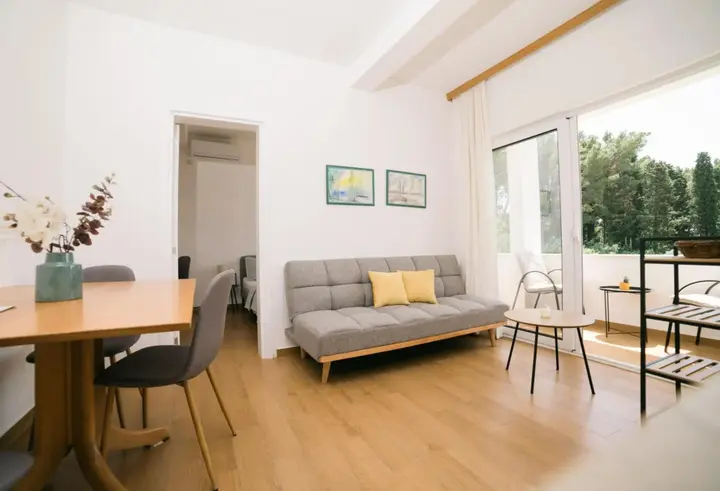 Ульцинь: Apartments Lungo Mare