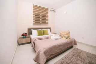 Ульцинь: Apartments Lungo Mare