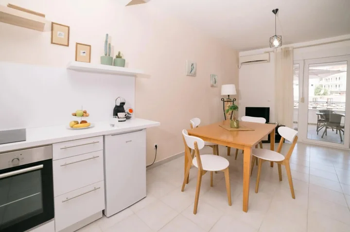 Ульцинь: Apartments Lungo Mare