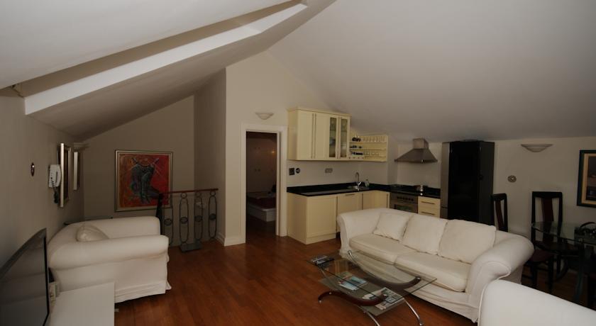 Будва: London Apartment