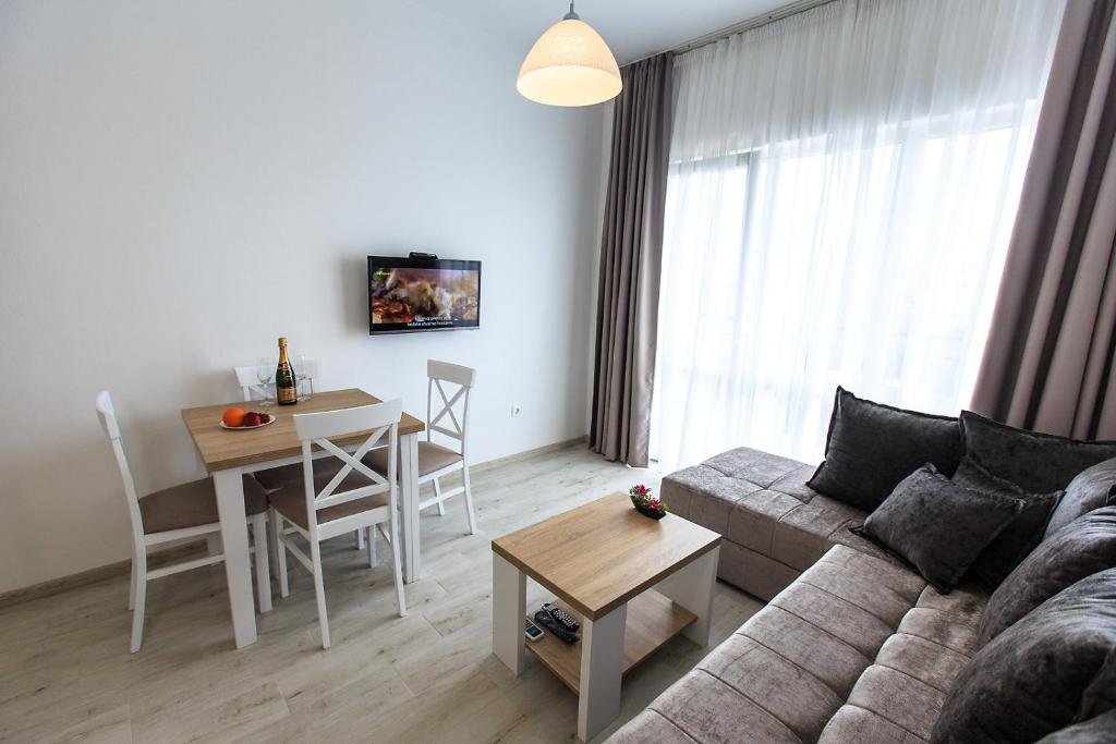 Бар: Apartments Saric