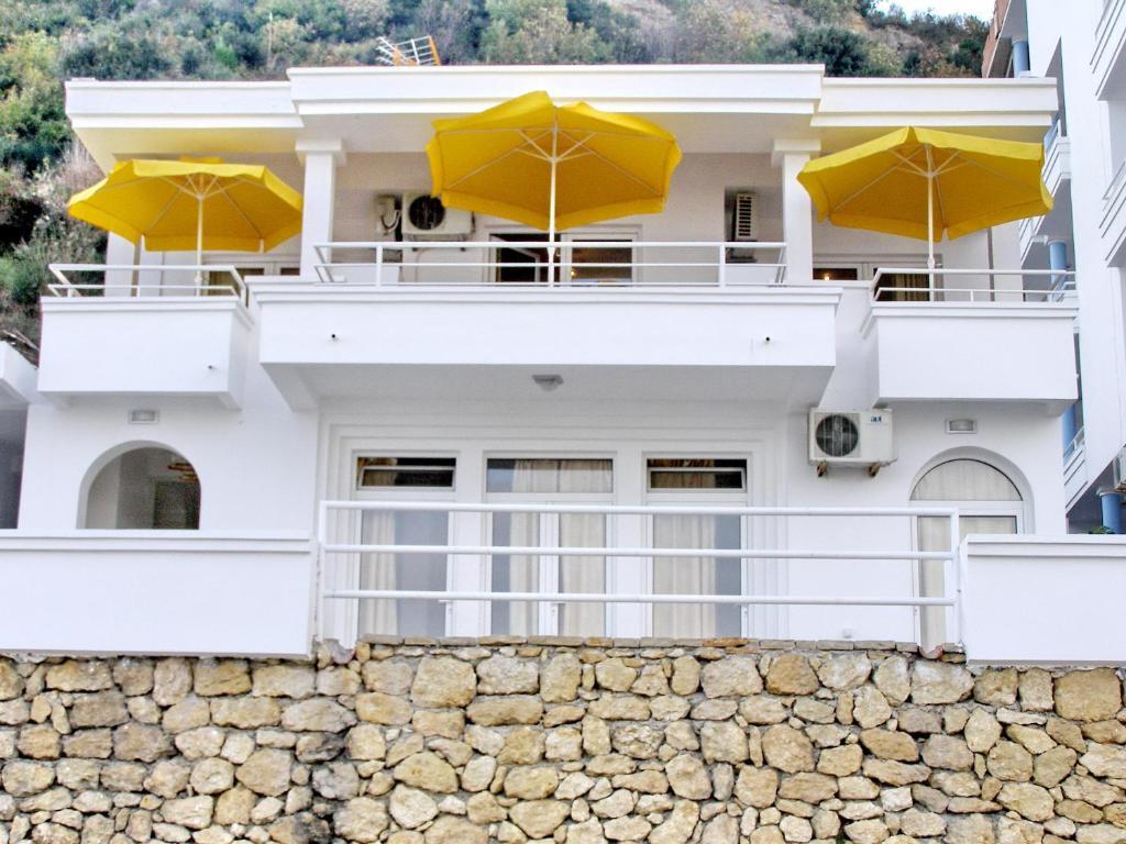 Ульцинь: Apartments Kepi Gjerana