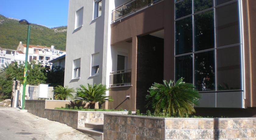 Будва: Stella Marina Apartments