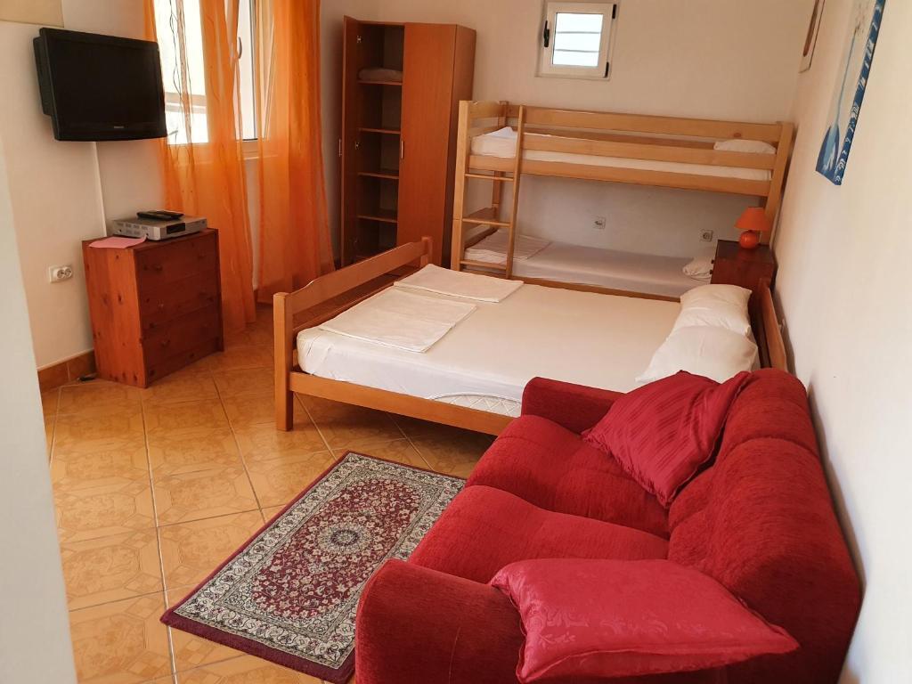 Ульцинь: Studios Velika Plaža