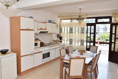 Ульцинь: Guest House Evropa