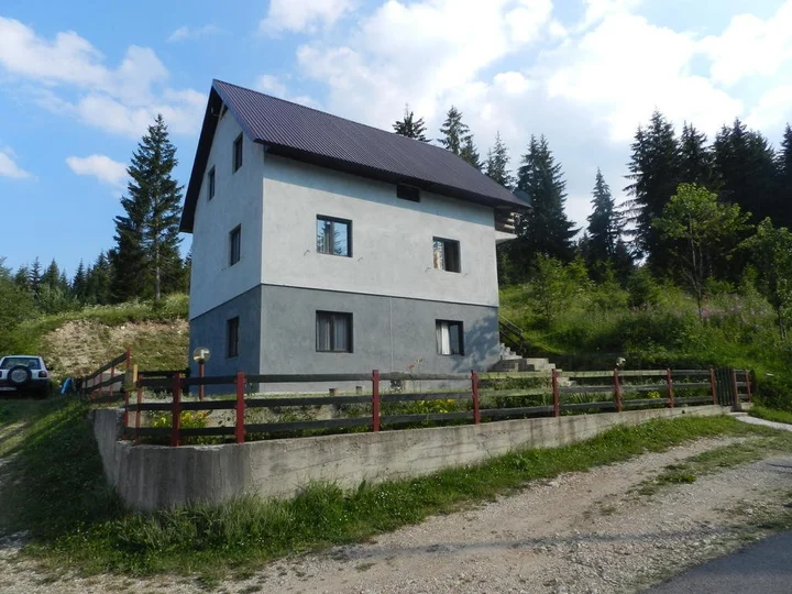 Жабляк: Underwoods �abljak Guesthouse