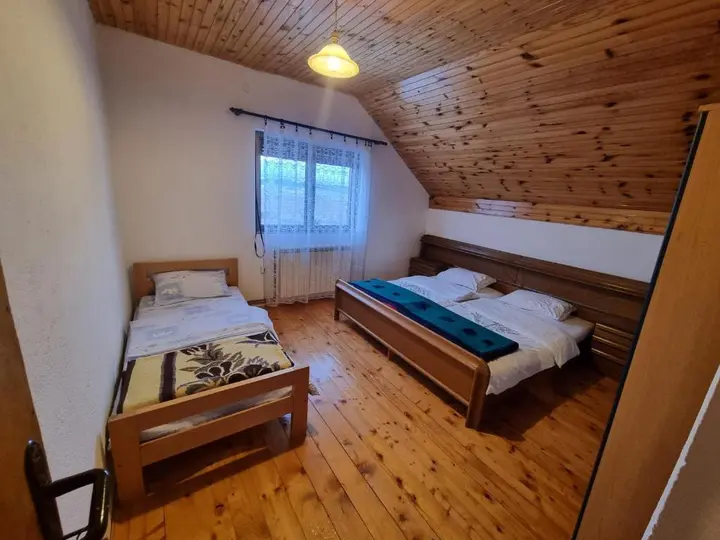 Жабляк: Apartments Đurđić