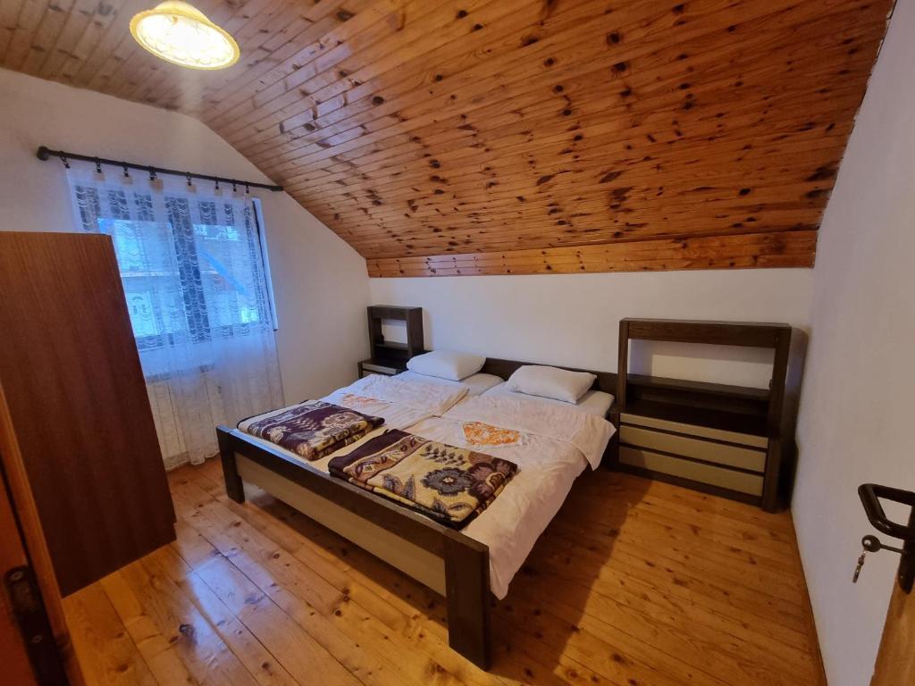 Жабляк: Apartments Đurđić
