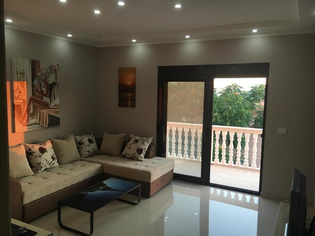 Ульцинь: Fimi Apartments