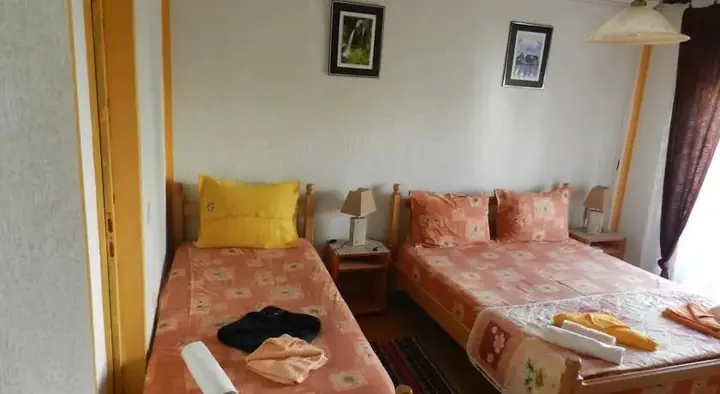 Ульцинь: Apartments Baja