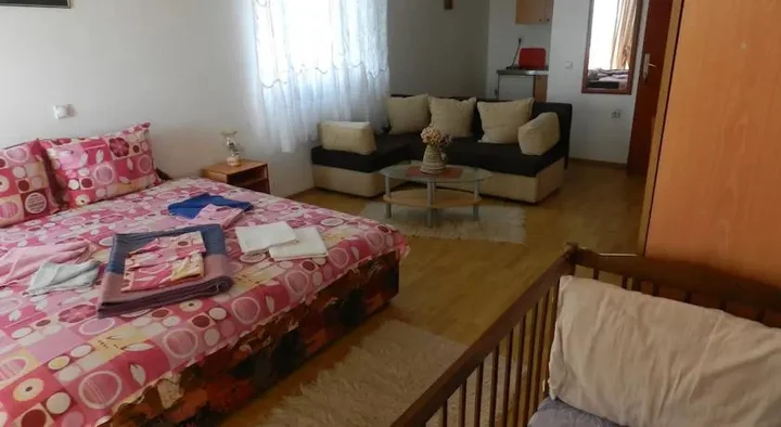 Ульцинь: Apartments Baja
