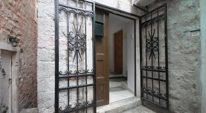 Будва: Studios Klementina Nikvalentin