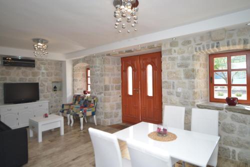 Рисан: Apartman Risan