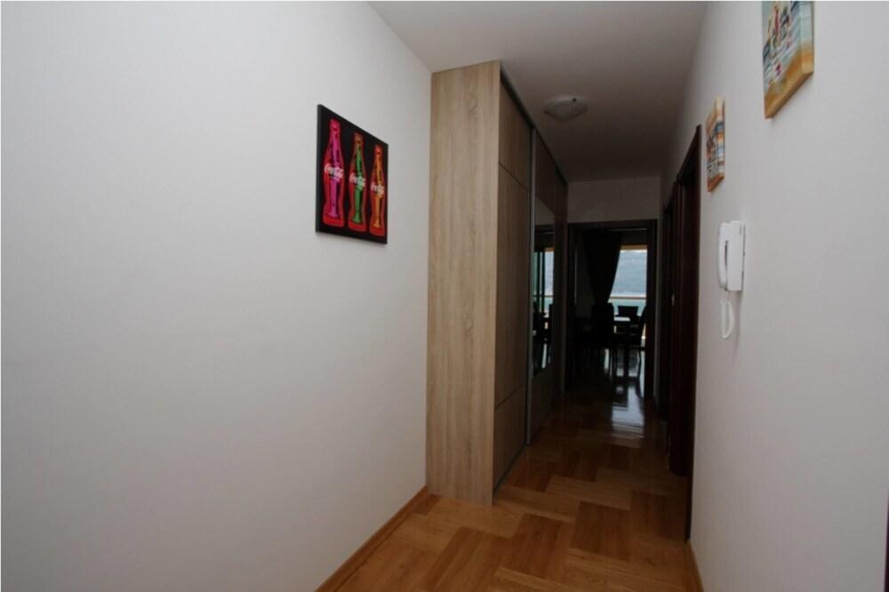 Будва: The Old Town Terrace Apartments