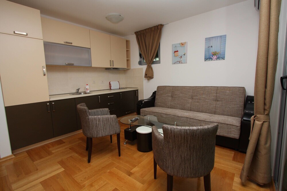 Будва: The Old Town Terrace Apartments