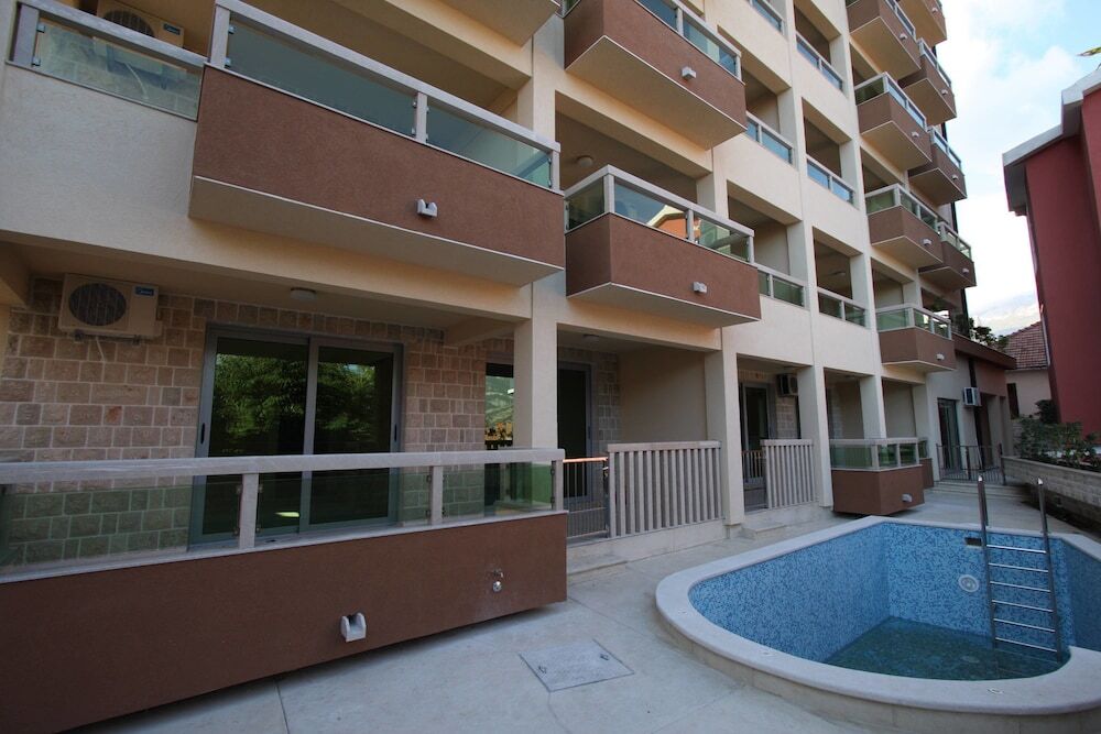 Будва: The Old Town Terrace Apartments