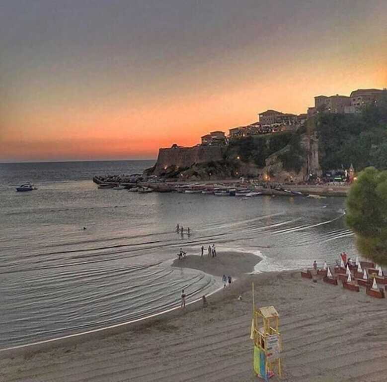 Ульцинь: Riva