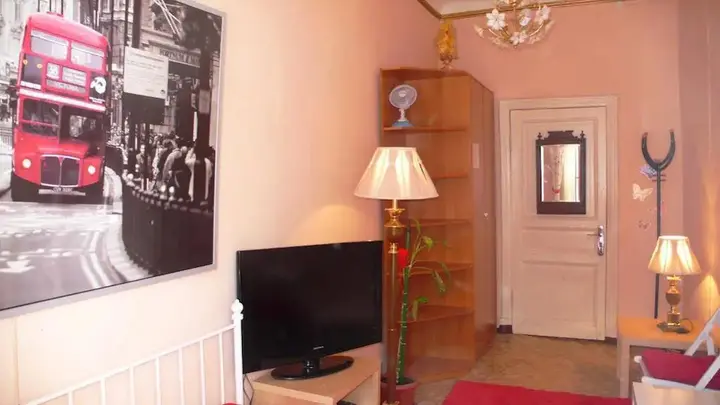 Санкт-Петербург: Students' Rooms na Petrogradskoy
