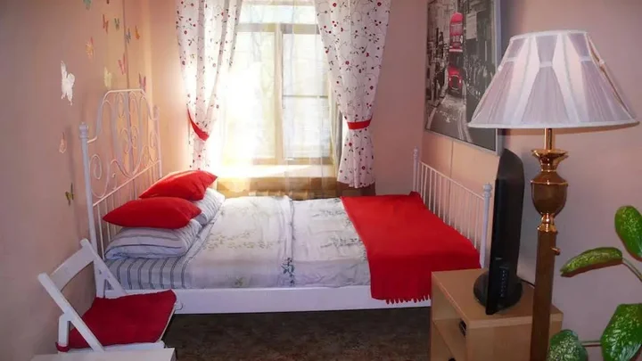 Санкт-Петербург: Students' Rooms na Petrogradskoy