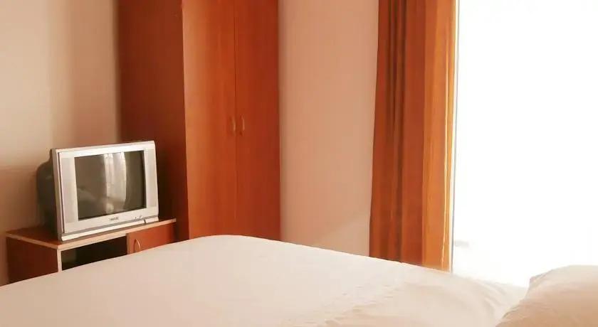 Ульцинь: Apartments Donna