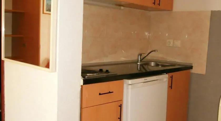 Ульцинь: Apartments Donna