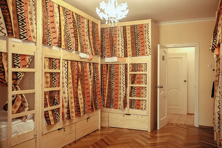 Санкт-Петербург: Suricata Hostel