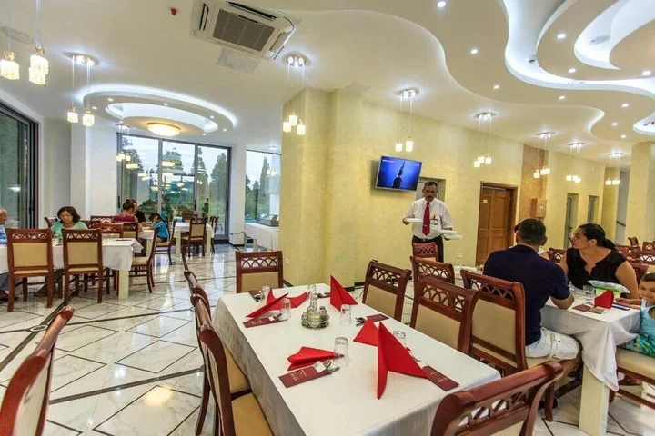 Ульцинь: Hotel Hoti