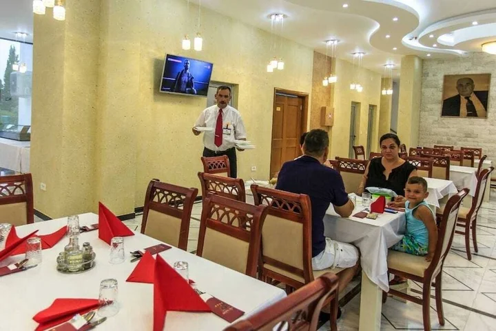 Ульцинь: Hotel Hoti