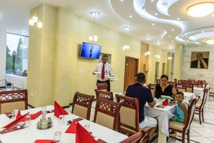 Ульцинь: Hotel Hoti