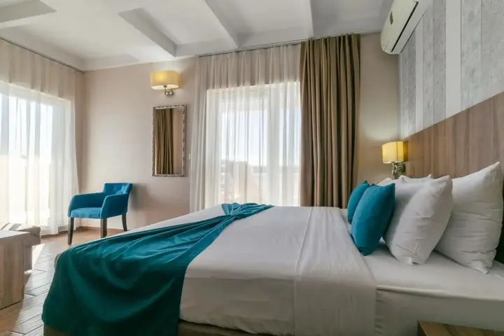 Сутоморе: Hotel Sato