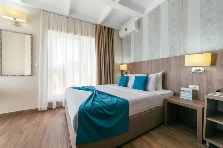 Сутоморе: Hotel Sato