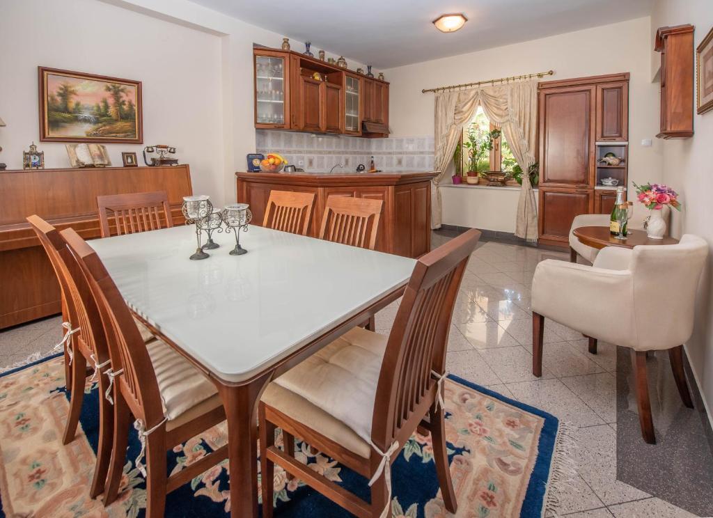 Котор: S&P City Center Apartments