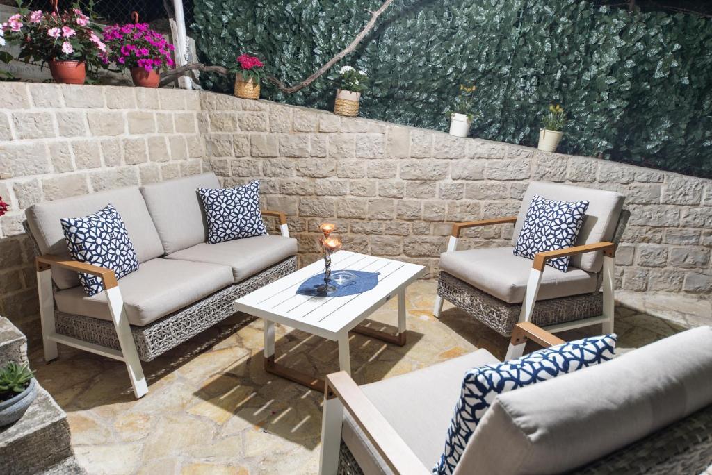 Ульцинь: Apartments Villa Egzon