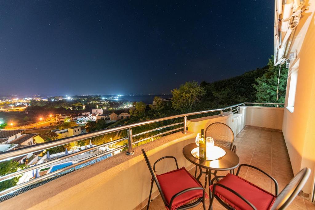 Ульцинь: Apartments Villa Egzon