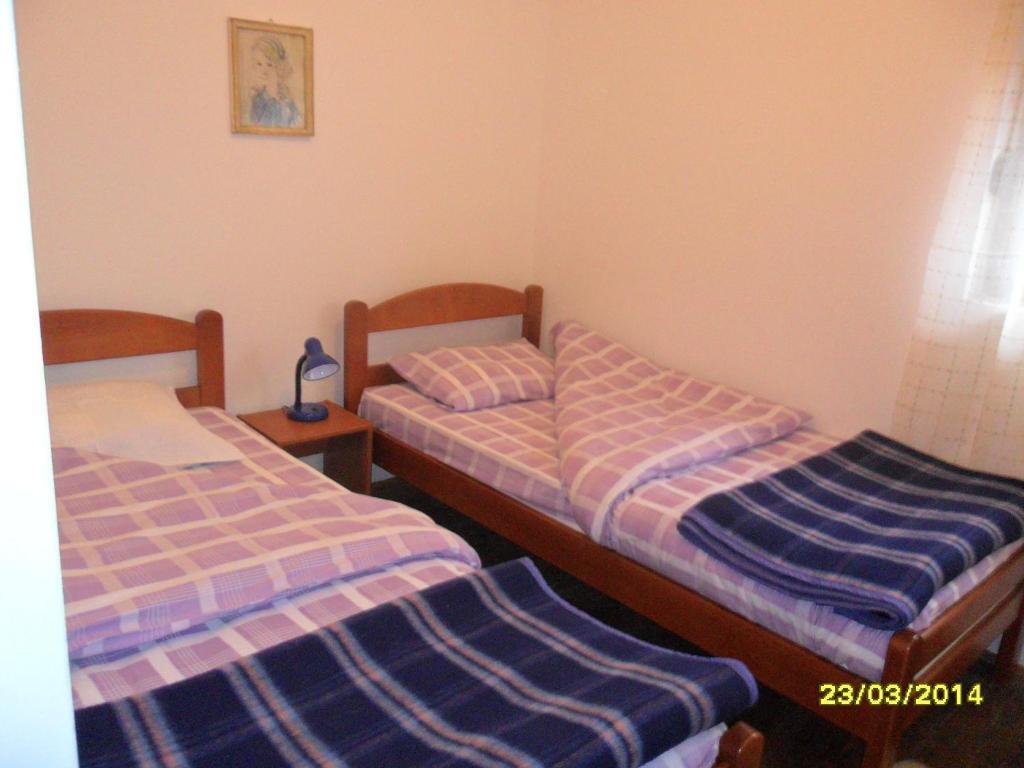 Жабляк: Apartments Sara
