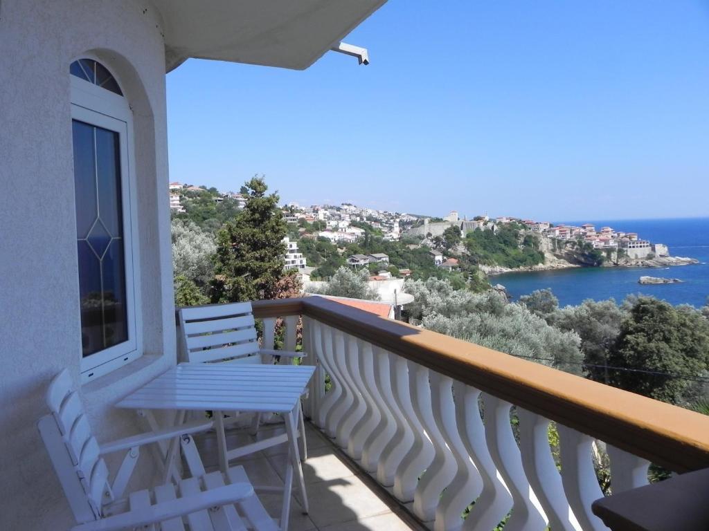 Ульцинь: Apartments & Rooms Villa Anastasija