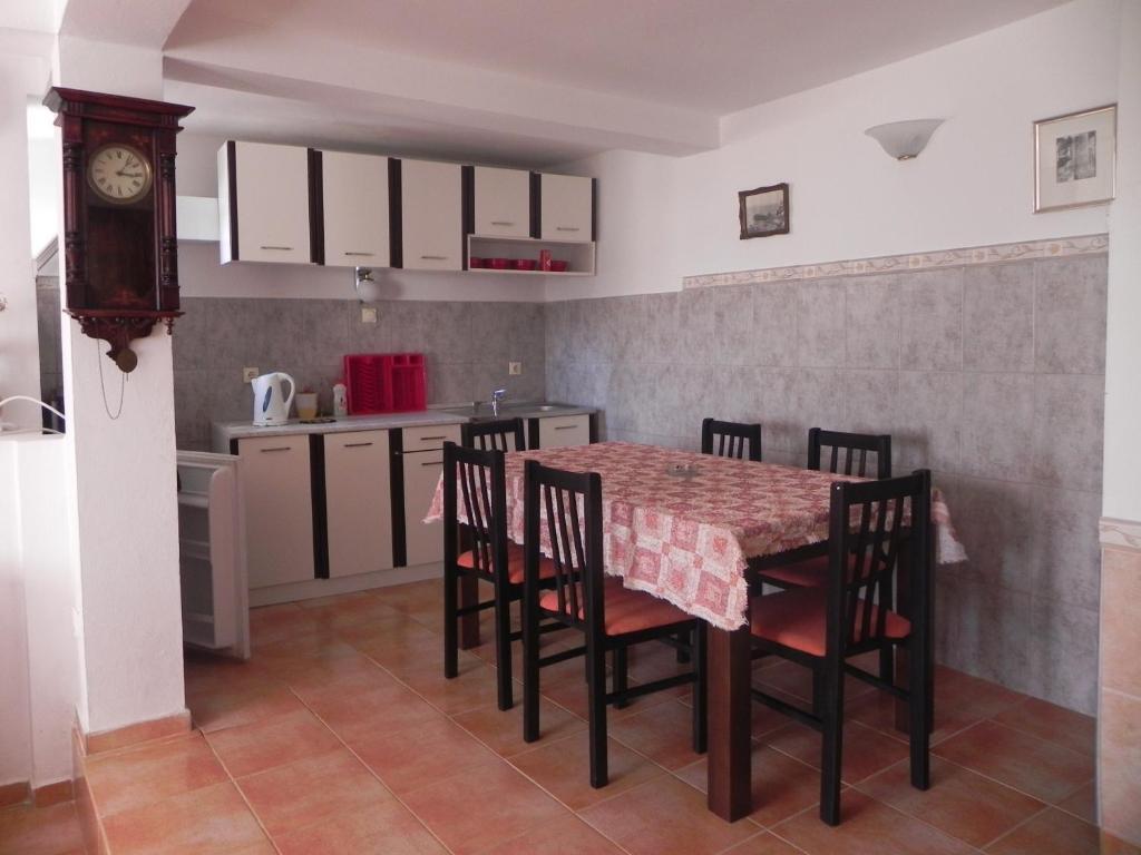 Ульцинь: Apartments & Rooms Villa Anastasija