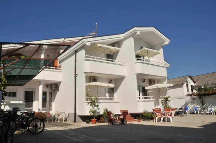 Ульцинь: Guest House Nura